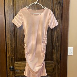 Size Medium Maternity Dress NWOT